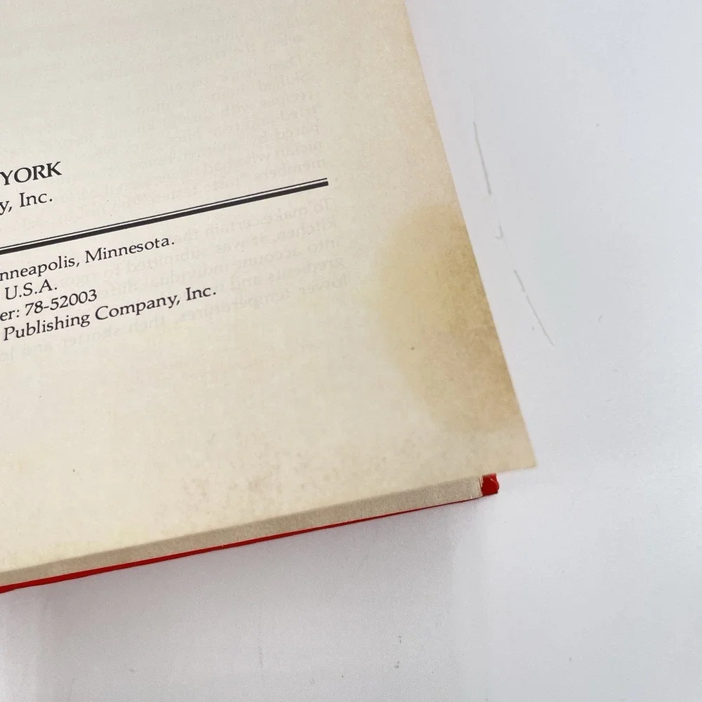 Betty Crockers Cookbook New Revised Golden Bound Beginner Cook Reference 1978
